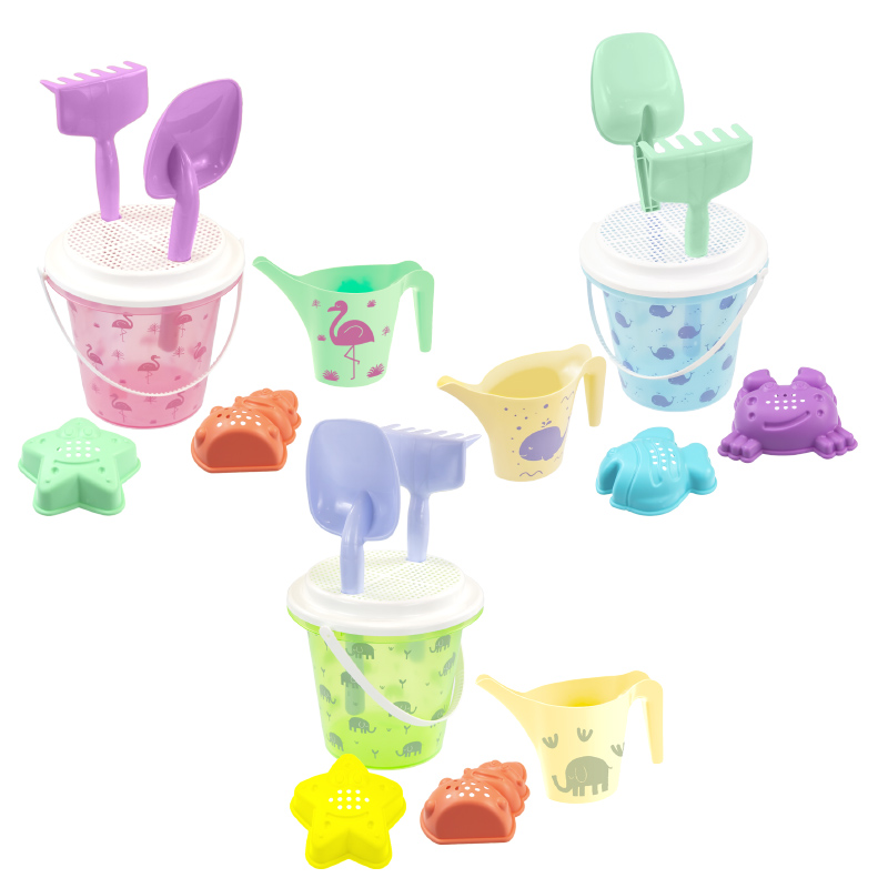 Medium Transaparent Summer Set With Watering Can Mix